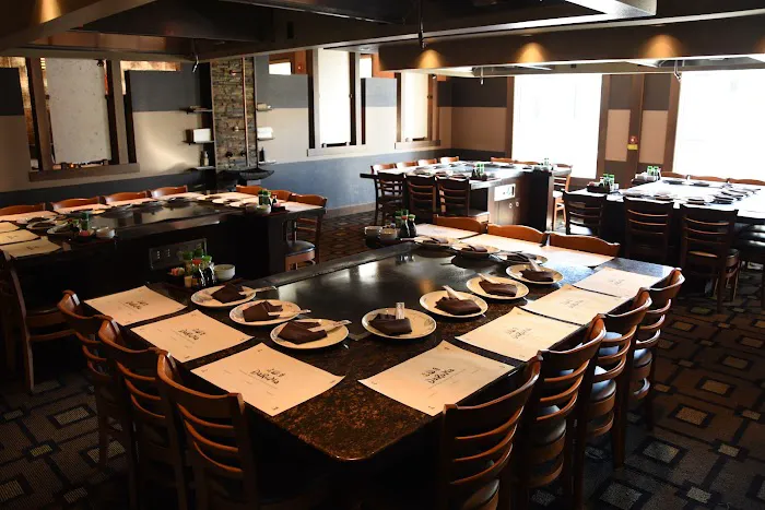 DaRuMa Japanese Steakhouse and Sushi Lounge Picture 5