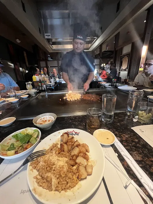 DaRuMa Japanese Steakhouse and Sushi Lounge Picture 1