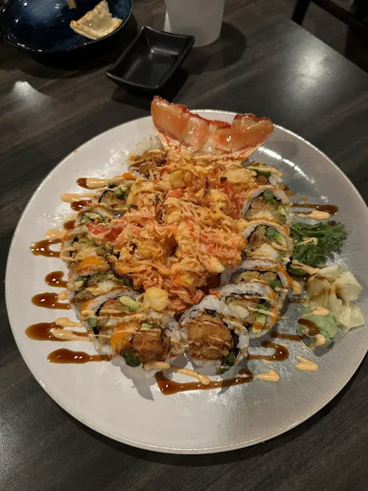MAKS Asian Kitchen & Sushi Picture 7