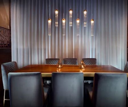 MAKS Asian Kitchen & Sushi