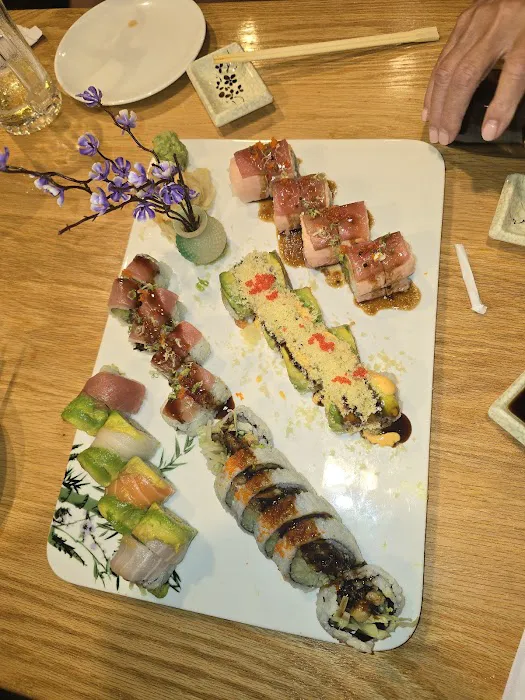 U-Yee Sushi & Grill Picture 9