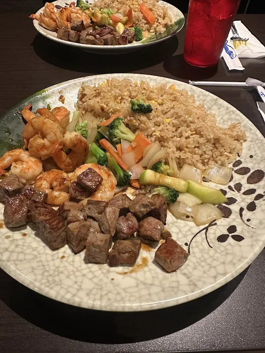Koto Grill Sushi, Hibachi & Ramen House Picture 10