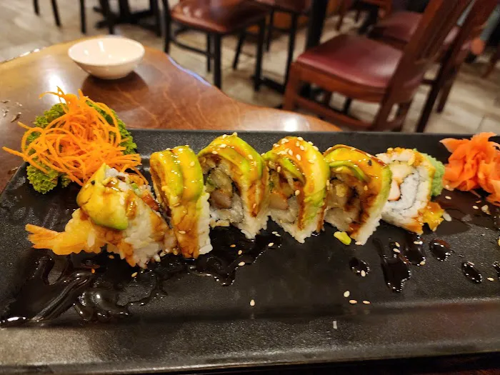 Muji Thai Country & Sushi (Bonita Beach rd) Picture 6