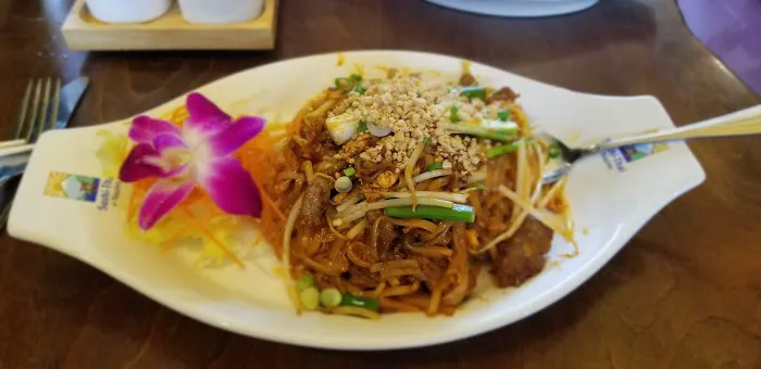 Sushi-Thai of Naples Picture 2