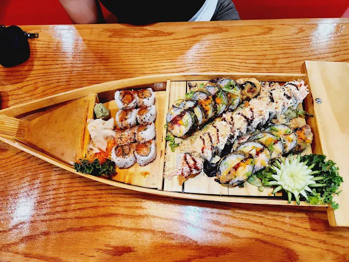 Thai Thai Sushi Boat Picture 4