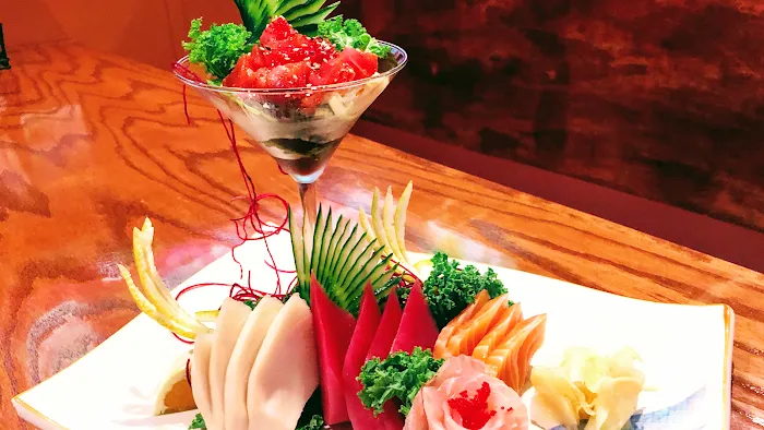 Thai Thai Sushi Boat Picture 10