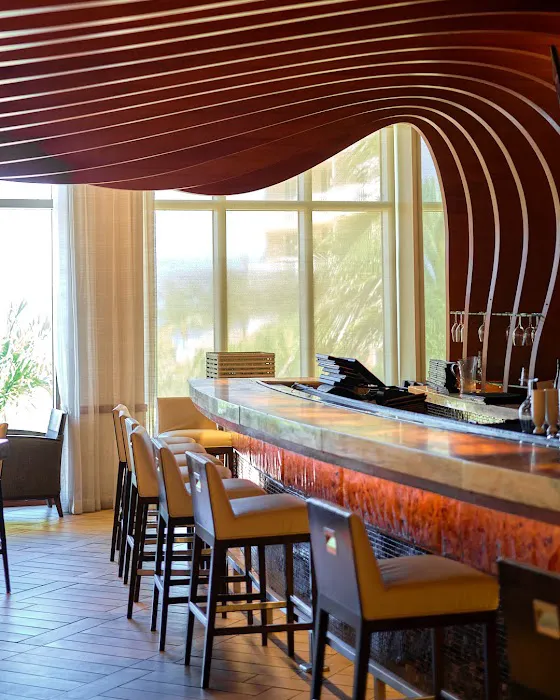 Korals Sushi & Cocktail Lobby Bar Picture 10