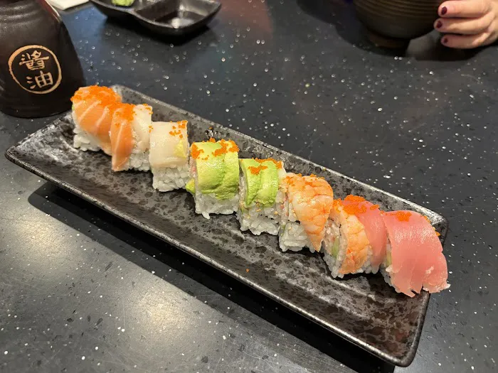 Sushi%AYCE/All You Can Eat Picture 5