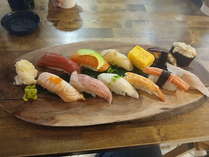SUSHI AVE (Chinatown) Picture 7
