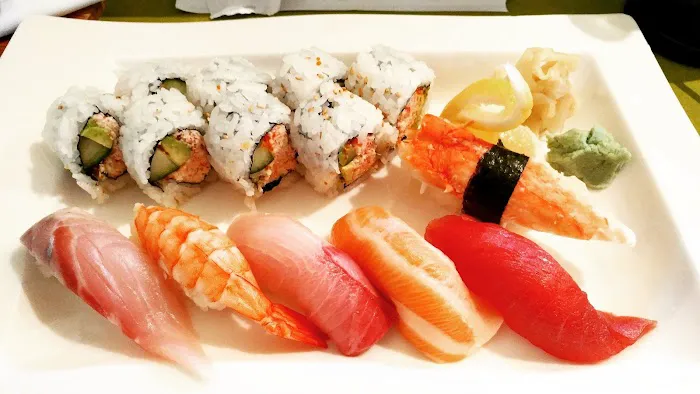 Wasabi Sushi & Izakaya Picture 3