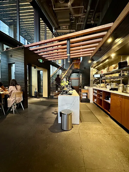 Momiji South Lake Union Picture 8