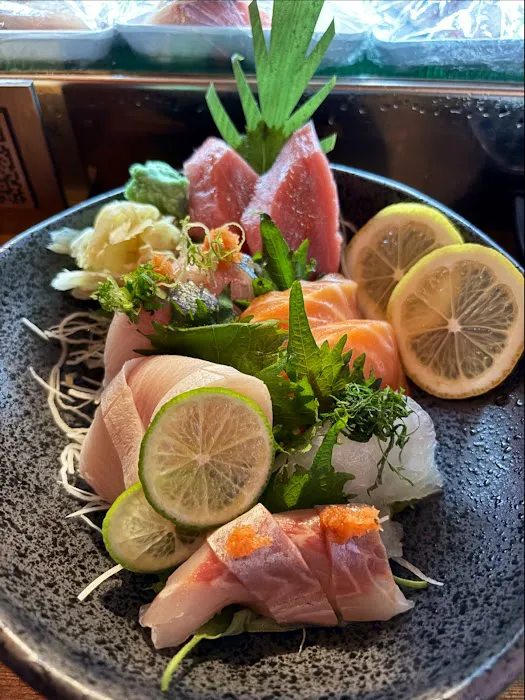 Moontree Sushi And Tapas Picture 7