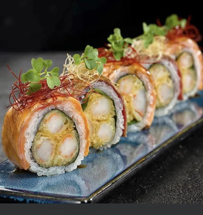 KAMINO SUSHI AND MORE Picture 3