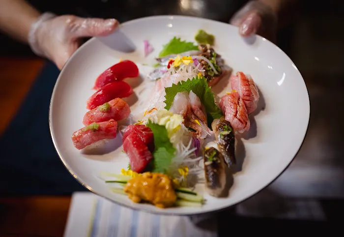Hummingbird Sushi Picture 6