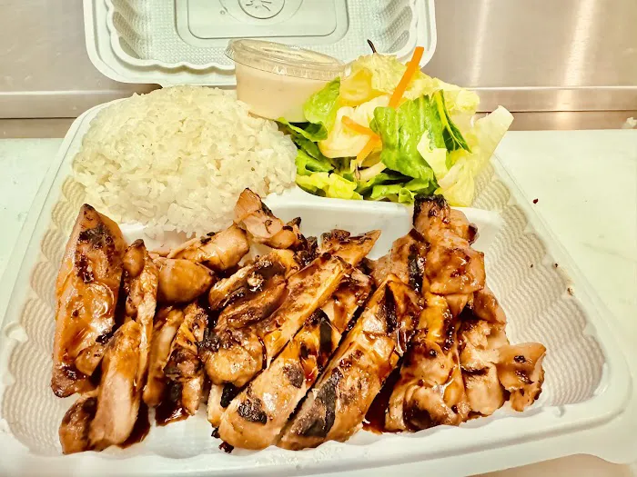 Hiroshi's Take-out & Deli Picture 9
