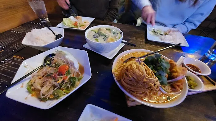 Wabi-Sabi Sushi Bar & Restaurant Picture 5