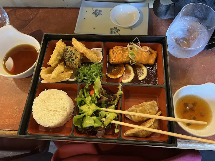 Jae's Asian Bistro & Sushi Picture 4