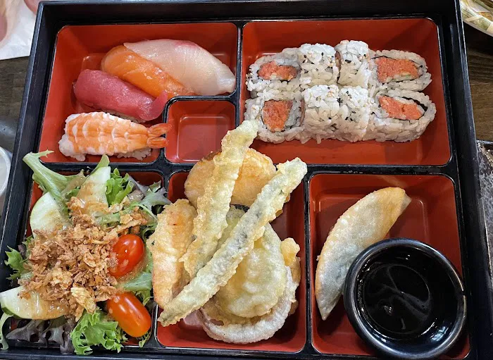 Kamakura Japanese Cuisine and Sushi (Fremont, Seattle) Picture 4