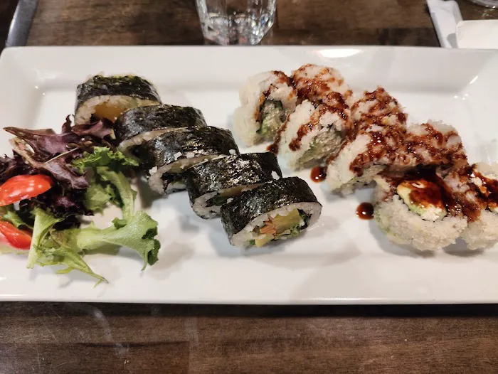 Kamakura Japanese Cuisine and Sushi (Fremont, Seattle) Picture 2