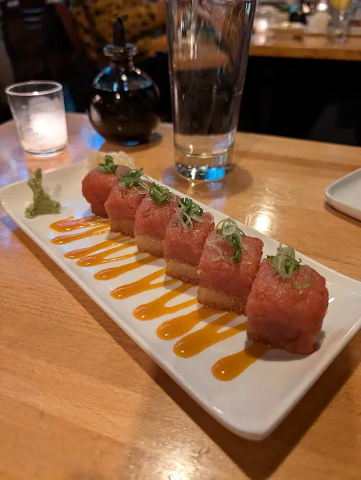 Moshi Moshi Sushi & Izakaya Picture 1
