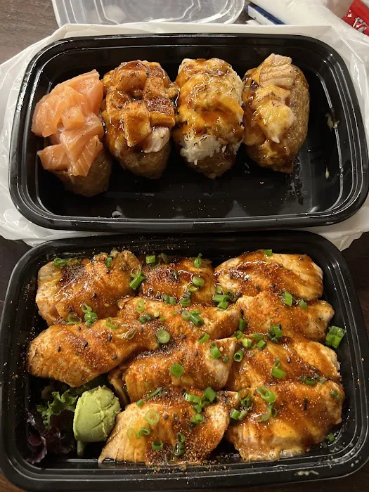 Mix Sushi Bar Picture 3