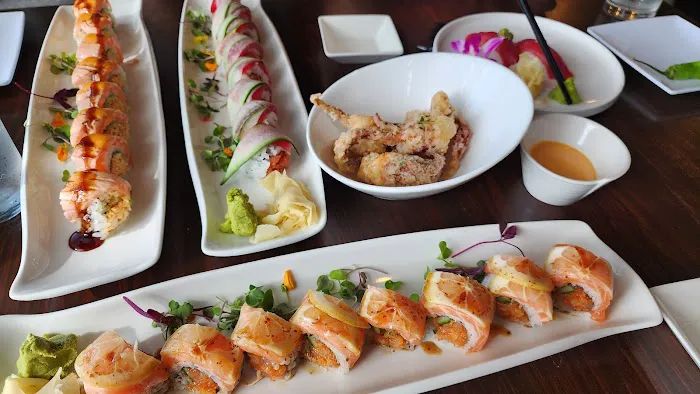 THEKOI Sushi & Sake Picture 3