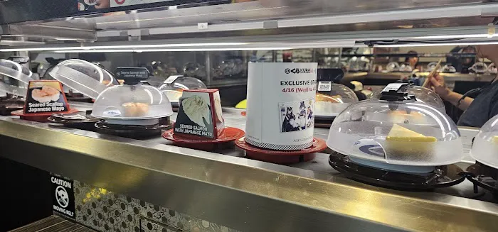 Kura Revolving Sushi Bar Picture 4