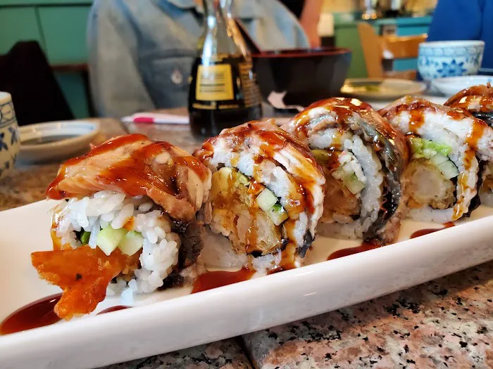 Rolls and Rolls + Sushi Picture 8