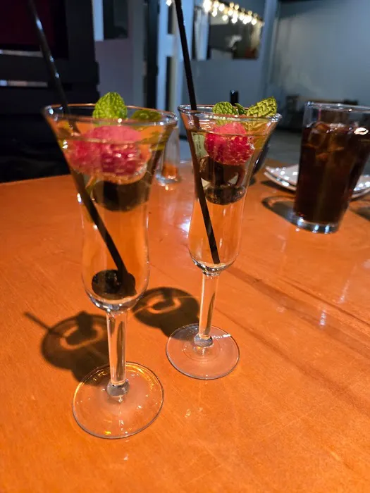 Sushi Tokyo Picture 7