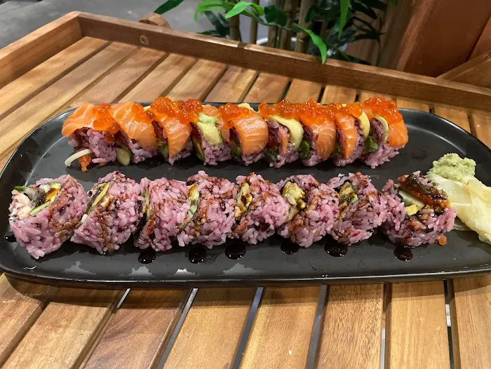 Kuro Sushi Picture 9