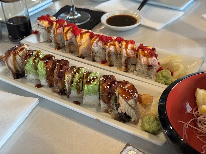 I Love Sushi on Lake Bellevue Picture 2