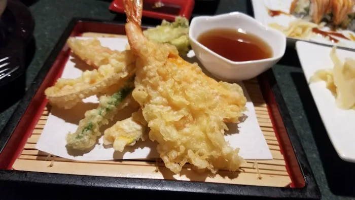 Sushi In Joy Picture 10
