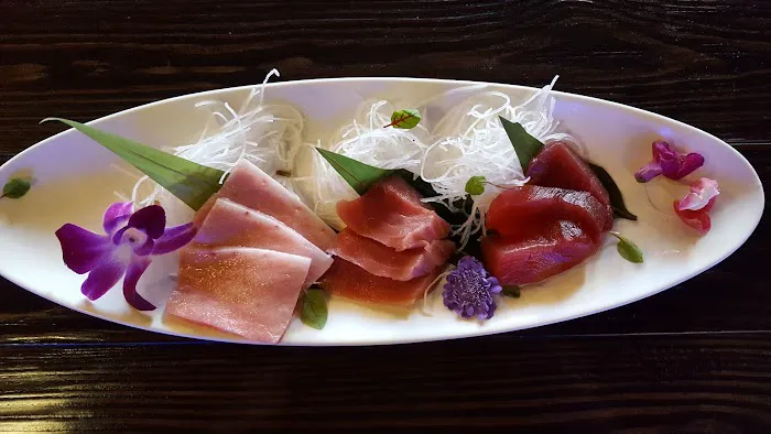 Zushi Sushi Picture 1