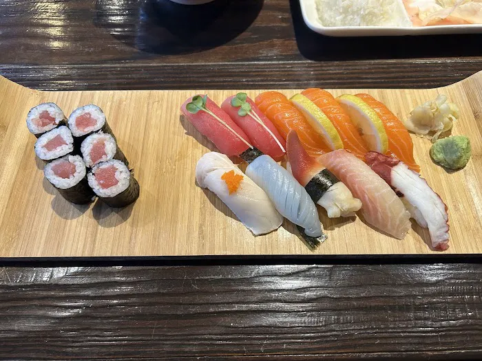 Zushi Sushi Picture 9