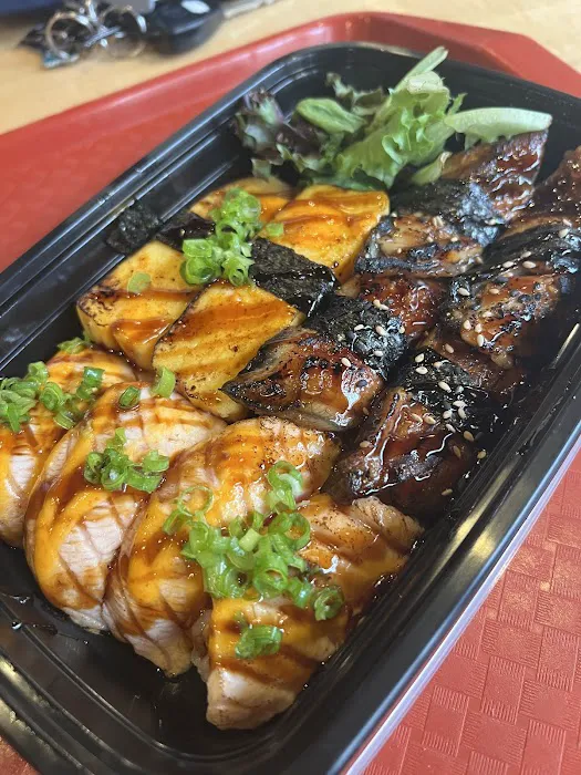 Mix Sushi Bar Picture 8