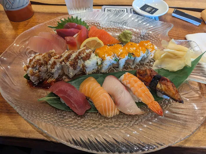 Miyabi Sushi Picture 3