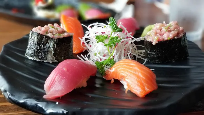 AJI Sushi & Grill Picture 7