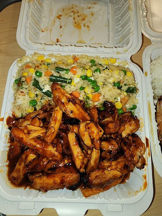 Toshi's Teriyaki( Burien - Fred Meyer) Picture 4