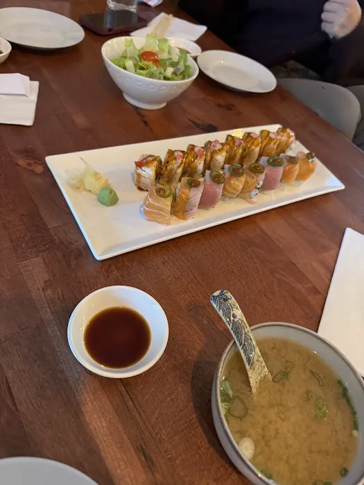 Komorebi Sushi & Rolls Picture 10