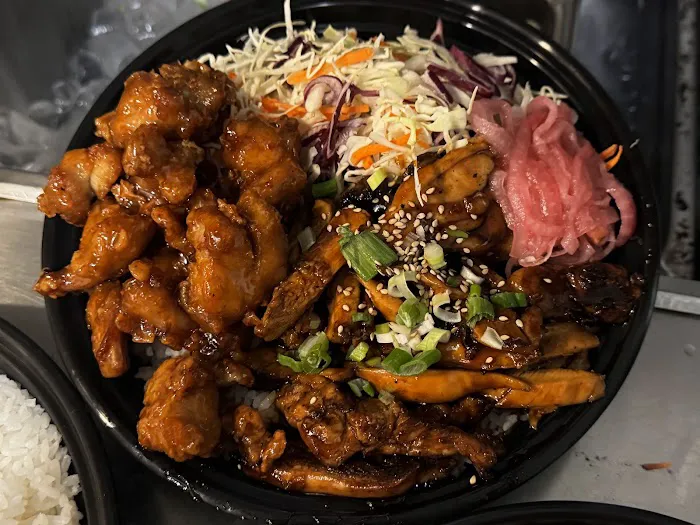 Teriyaki and Pho Picture 7