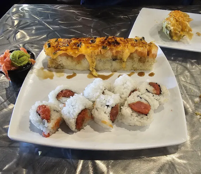 Trapper's Sushi Picture 3