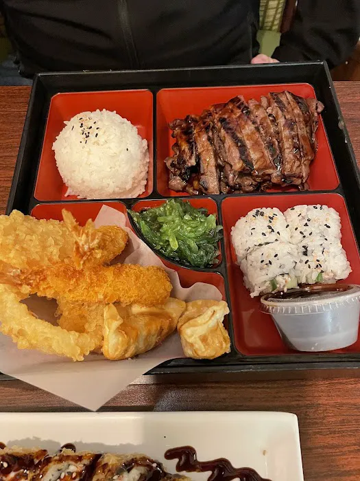 Irashai Sushi Picture 4