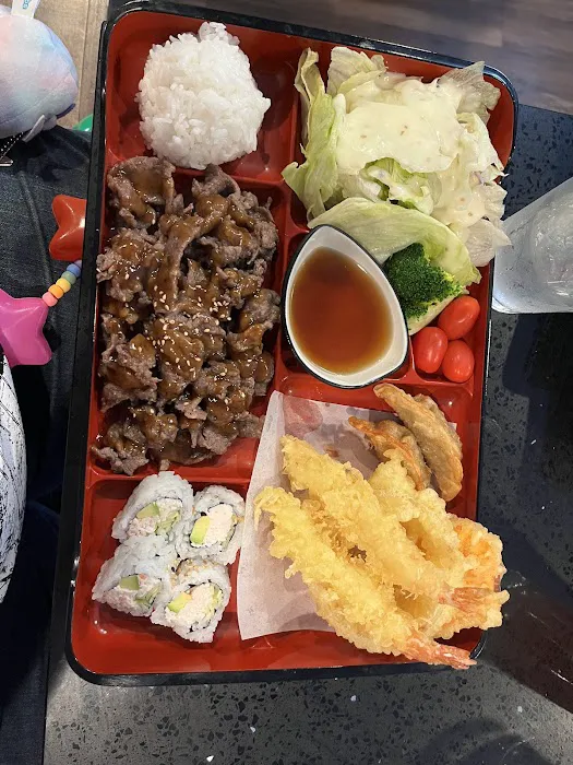Sumo Sushi Maple Valley Picture 5