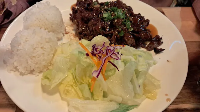 Haru Haru Sushi & Teriyaki Picture 2