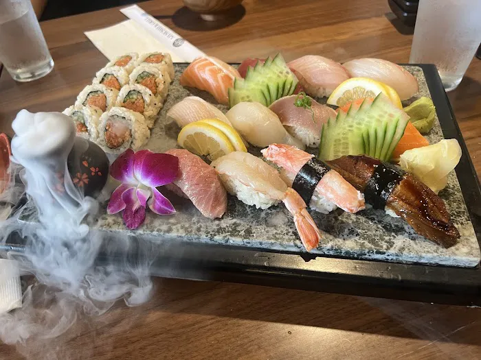 AJI Koharu Sushi & Grill Picture 4
