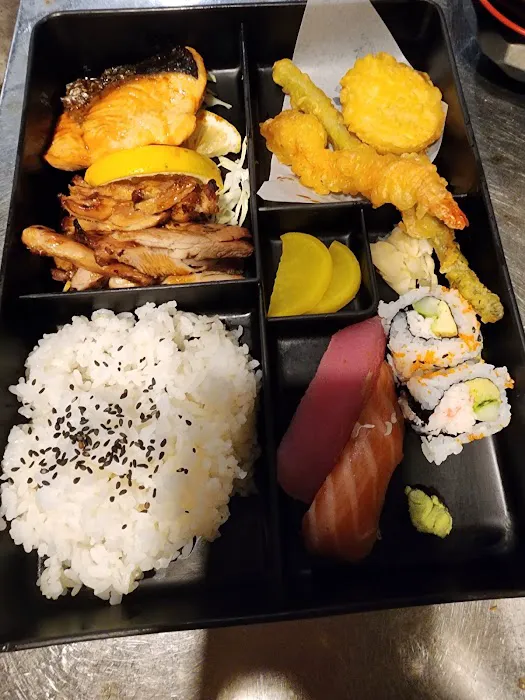 Akasaka Restaurant . Picture 10