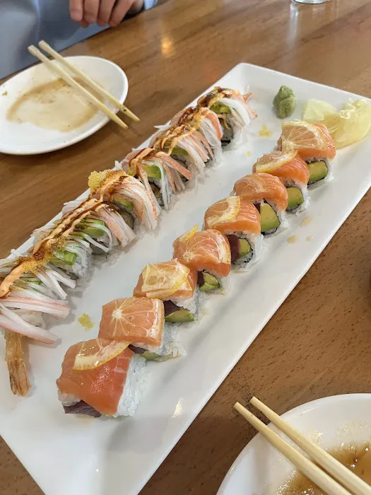 MoMo Sushi Picture 4