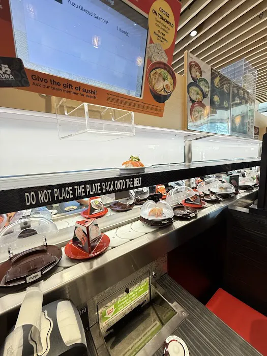 Kura Revolving Sushi Bar Picture 4