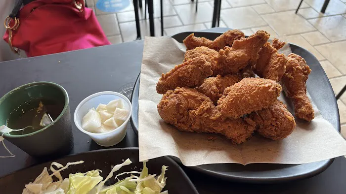 Kami Fried Chicken and Teriyaki Picture 4