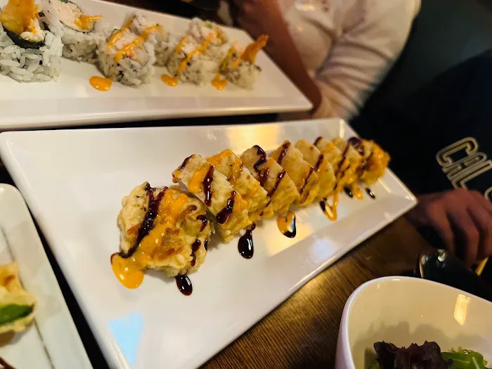 Ho Sushi Bistro Picture 5